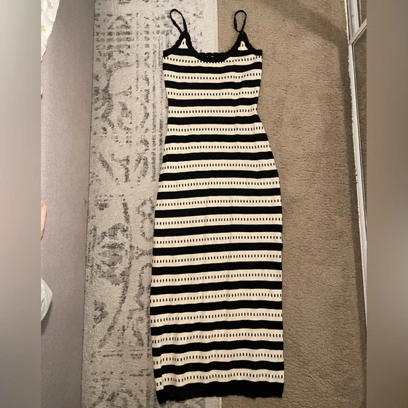 Lalavon🖤🤎 Black and cream tan Striped Knit Maxi midi Dress NWOT - Picture 4 of 15